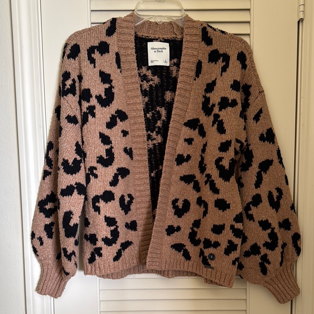(NEW) Abercrombie & Fitch Brown & Black Leopard Cardigan Sweater